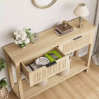 Tavolo Consolle Scanalato da 43" con 2 Cassetti Color Legno Chiaro, Tavolo da Divano in Legno a 2 Ripiani per Ingresso