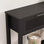 Tavolo Consolle Scanalato da 43" con 2 Cassetti Color Legno Chiaro, Tavolo da Divano in Legno a 2 Ripiani per Ingresso