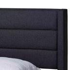 Letto matrimoniale con base a piattaforma in tessuto e legno, e cassetti contenitore